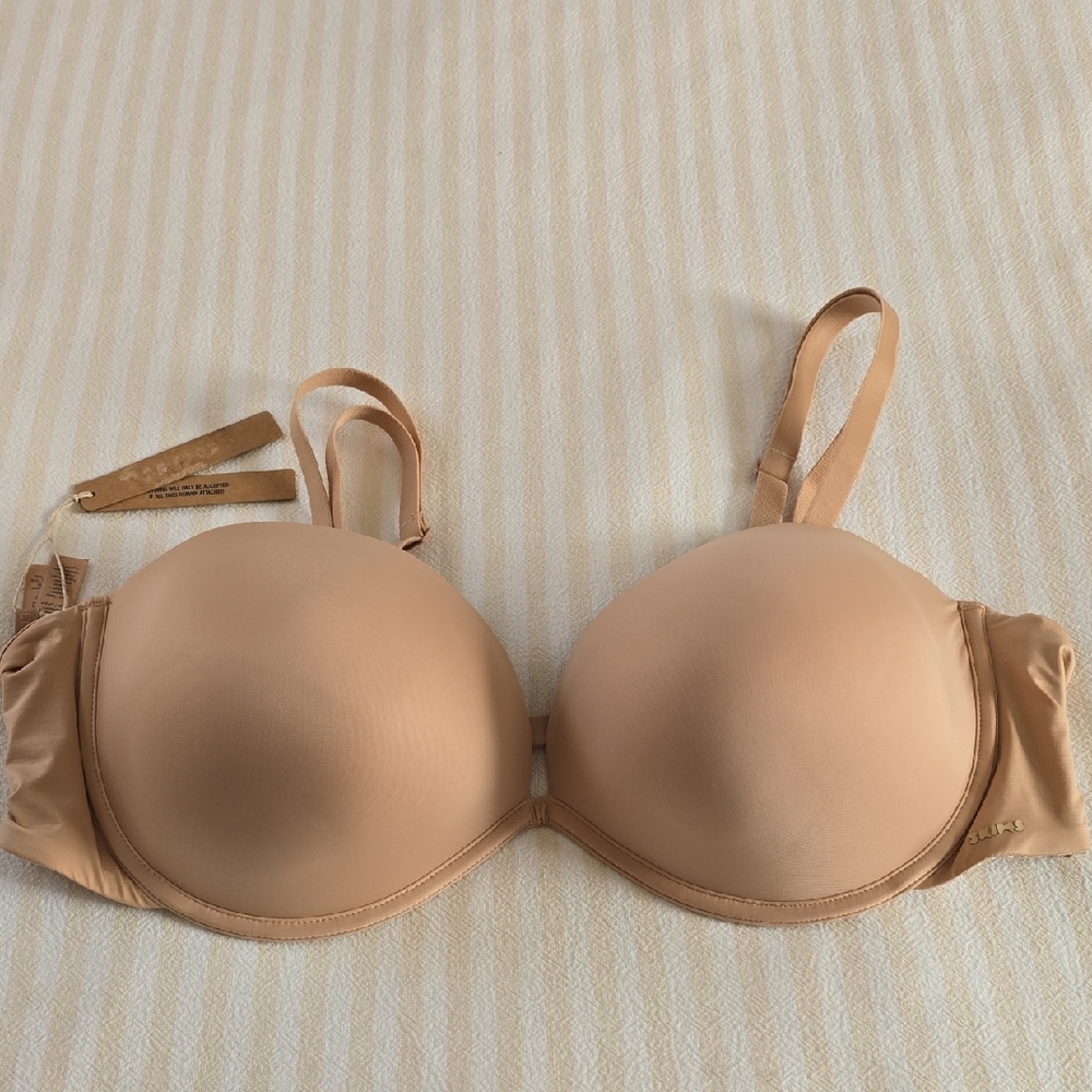 SKIMS Multi-way Bra Size:44DD Clay
